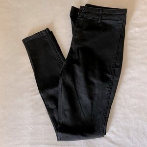 Black, high waisted, skinny jeans